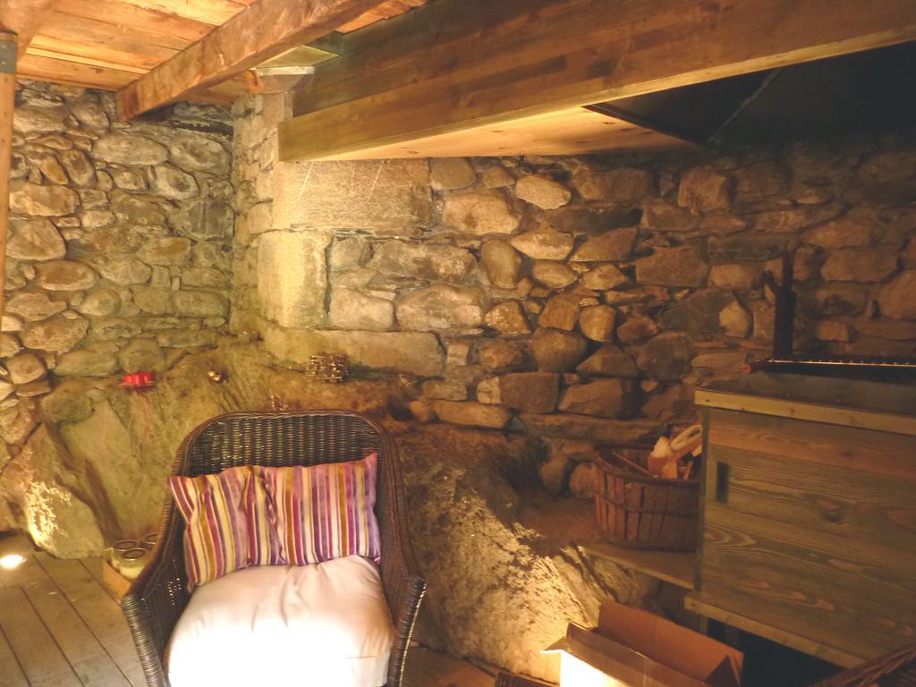 La Borda Del Zarrastiecho Villa Sallent de Gállego Room photo