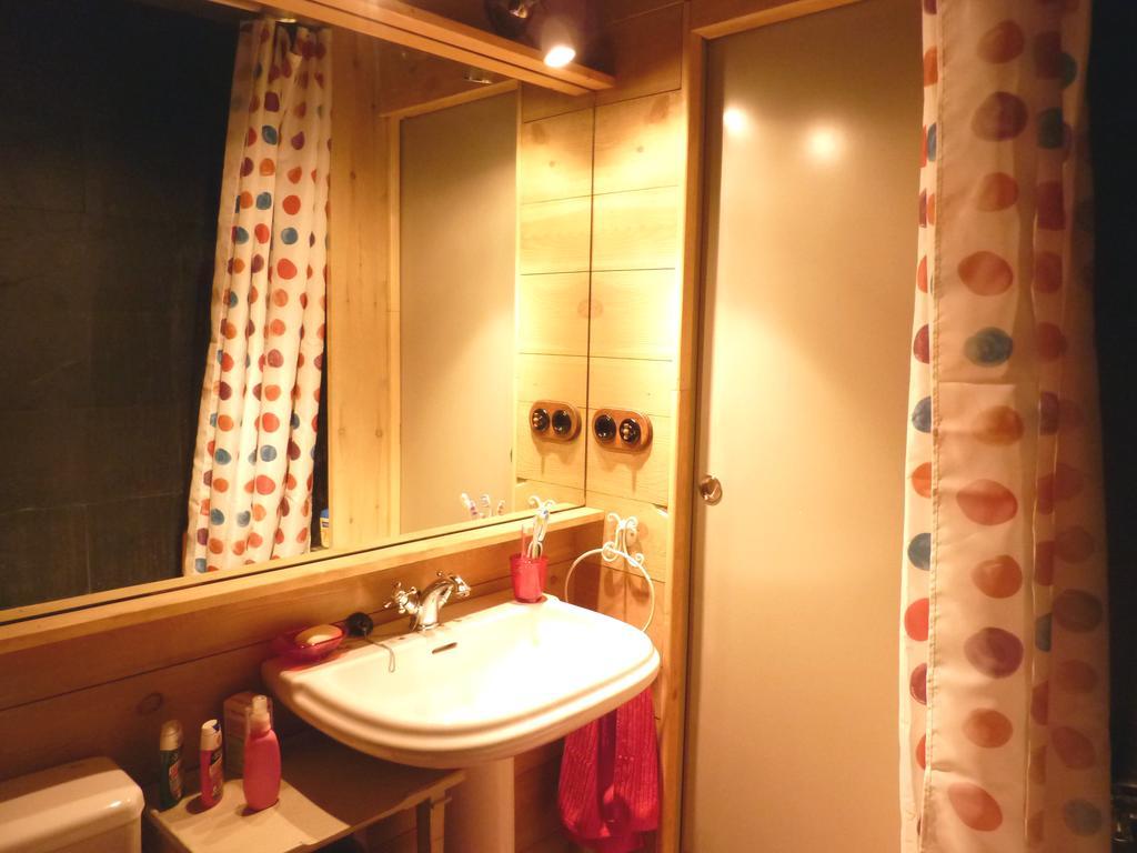 La Borda Del Zarrastiecho Villa Sallent de Gállego Room photo